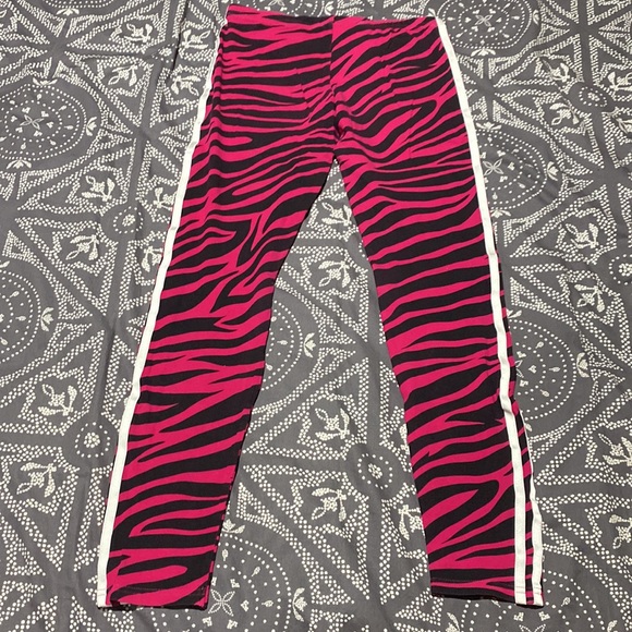ADIDAS Girls Size 14-15 Y / Ladies Size 10 Magenta Leggings Great Cond! - Picture 4 of 6